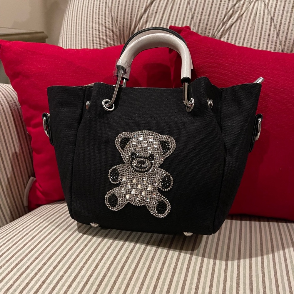SPECIAL PRICING💥 Small, evening satchel BRAND NEW! FREE SHIPPING!!
